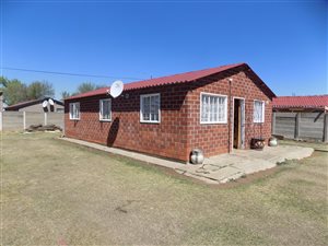 3 Bed House in Lennoxton