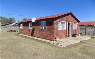 3 Bedroom House in Lennoxton