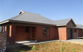 1 Bedroom Simplex in Potchefstroom Central