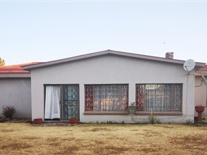 1.5 ha Farm in Unitas Park