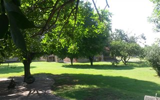 2 ha Farm in Mantevrede