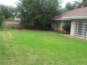 2 Bed House in Risiville