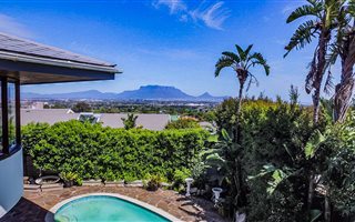 3 Bedroom House in Plattekloof