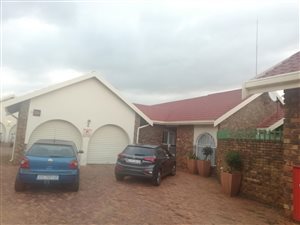 3 Bed Townhouse in Birchleigh