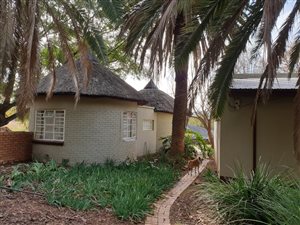 1 Bed Garden Cottage in Magaliesburg
