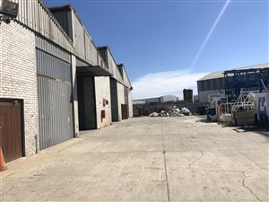 950 m² Industrial space in Airport Industria