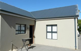 2 Bedroom Apartment in Darling