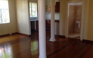 2 Bedroom Flat in Morningside
