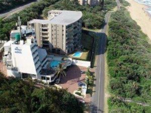 2169 m² Land available in La Mercy