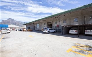 Industrial space in Paardeneiland
