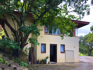 3 Bed Townhouse in Hibberdene