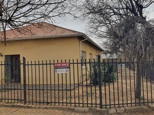 3 Bed House in Molteno