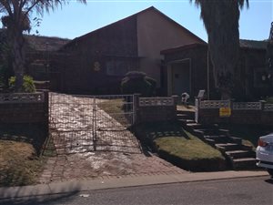 3 Bed House in Laudium