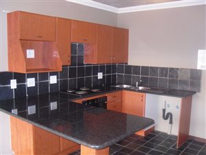 2 Bed Apartment in Erand Gardens