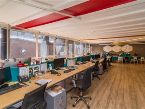220 m² Office Space in Greenside