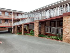 2 Bedroom Apartment in Hatton Estate