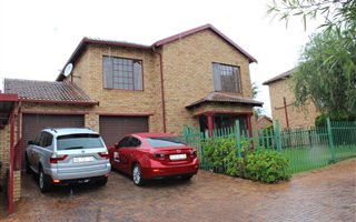 3 Bedroom Cluster in Elandspark