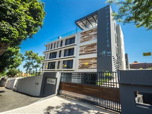 3 Bed Penthouse in Morningside