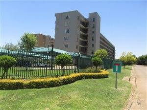 3 Bedroom Apartment in Queenswood