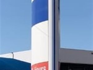 Commercial space in Meadowlands