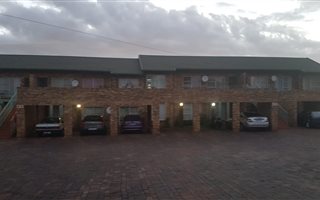 1 Bedroom Apartment in Ontdekkers Park
