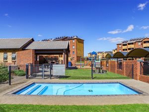 2 Bedroom Apartment in Derdepoort
