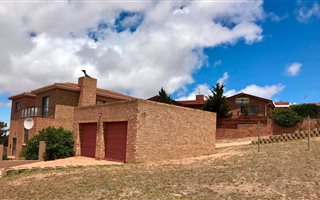 3 Bedroom House in Vredenburg