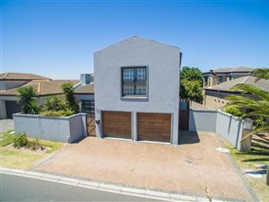 3 Bed House in Parklands