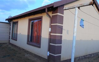 2 Bedroom House in Evaton