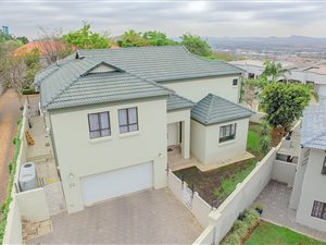 4 Bed House in Cashan