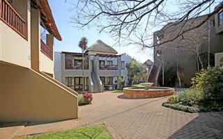 2 Bedroom Townhouse in Jukskei Park