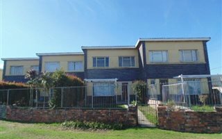 3 Bedroom Duplex in Cotswold