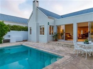 3 Bed House in Steenberg