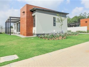 3 Bed Cluster in Jackal Creek Golf Estate