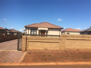 3 Bed House in The Orchards