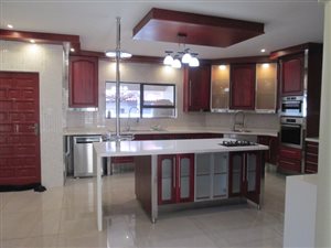 4 Bed House in Mooikloof Gardens