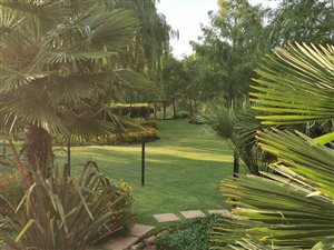 434 m² Land available in Van Der Hoff Park