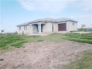 3 Bed House in Adams Mission