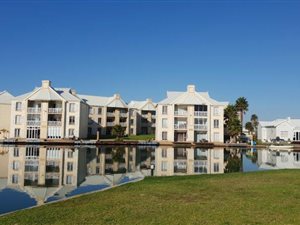 2 Bed Apartment in Marina Martinique
