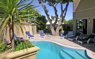 5 Bedroom House in Camps Bay