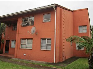 1 Bed Duplex in Richards Bay Central