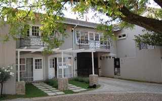 2 Bedroom Townhouse in Lonehill