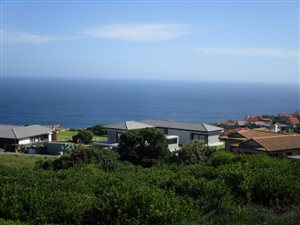755 m² Land available in Mossel Bay Golf Estate