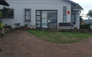 3 Bedroom House in Uvongo