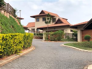 3 Bed Simplex in Izinga Ridge