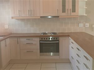 3 Bed Apartment in Marais Steyn Park