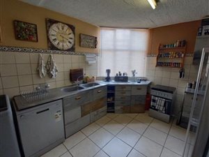 1 Bed Apartment in Wonderboom South