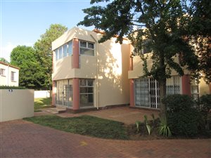 2 Bed Townhouse in Parkhill Gardens