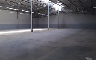1466 m² Industrial space in Springfield Park