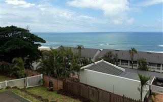 2 Bedroom Townhouse in Illovo Beach